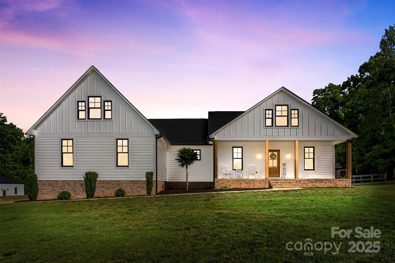 4453 Buffalo Shoals Rd., Maiden, NC 28650