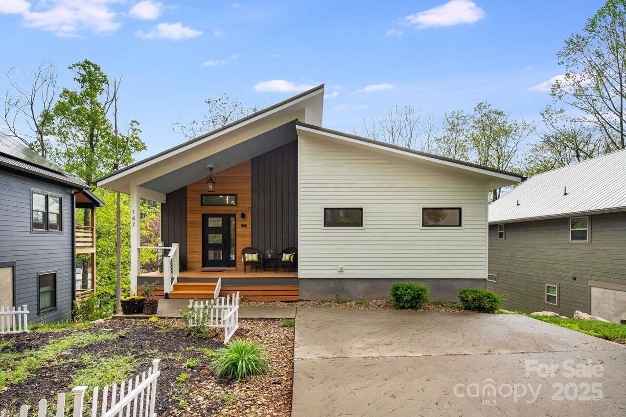 147 Laurel Loop, Asheville, NC 28806