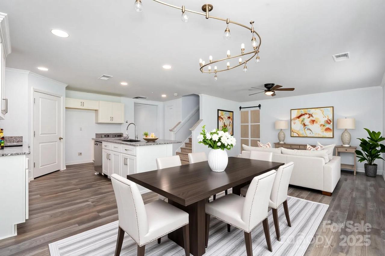 2886 Sherrills Stream Dr., Sherrills Ford, NC 28673