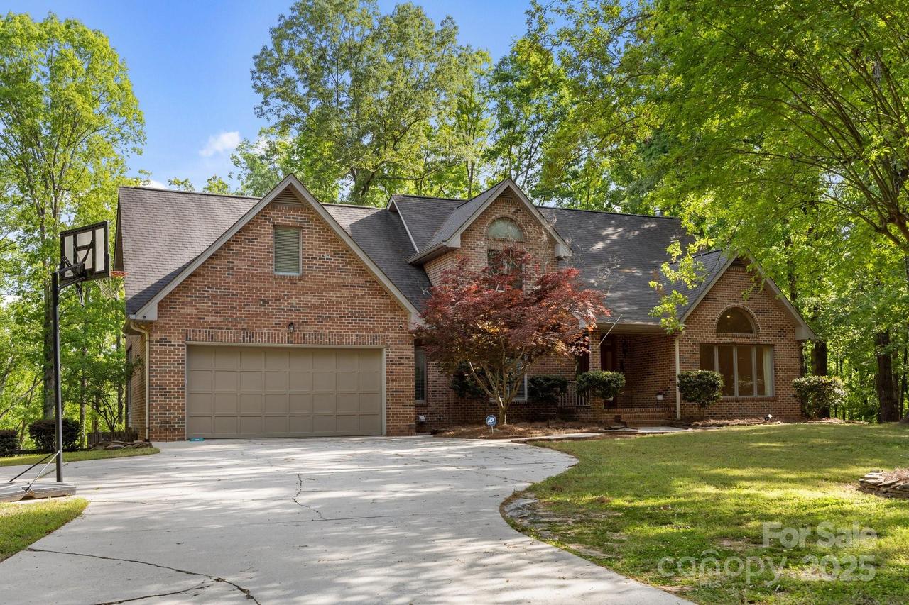 520 Earl Griffin Rd., Monroe, NC 28112