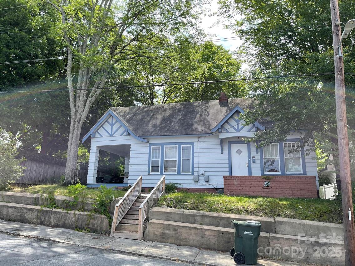 81 Academy Ave., Concord, NC 28025