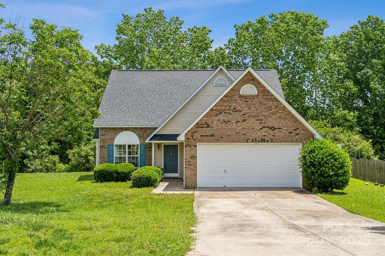 3038 Twin Peaks Ct., Monroe, NC 28110