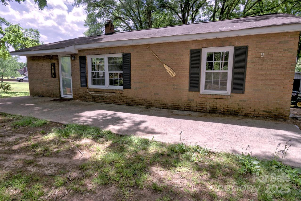 515 Upper Spencer Mountain Rd., Stanley, NC 28164