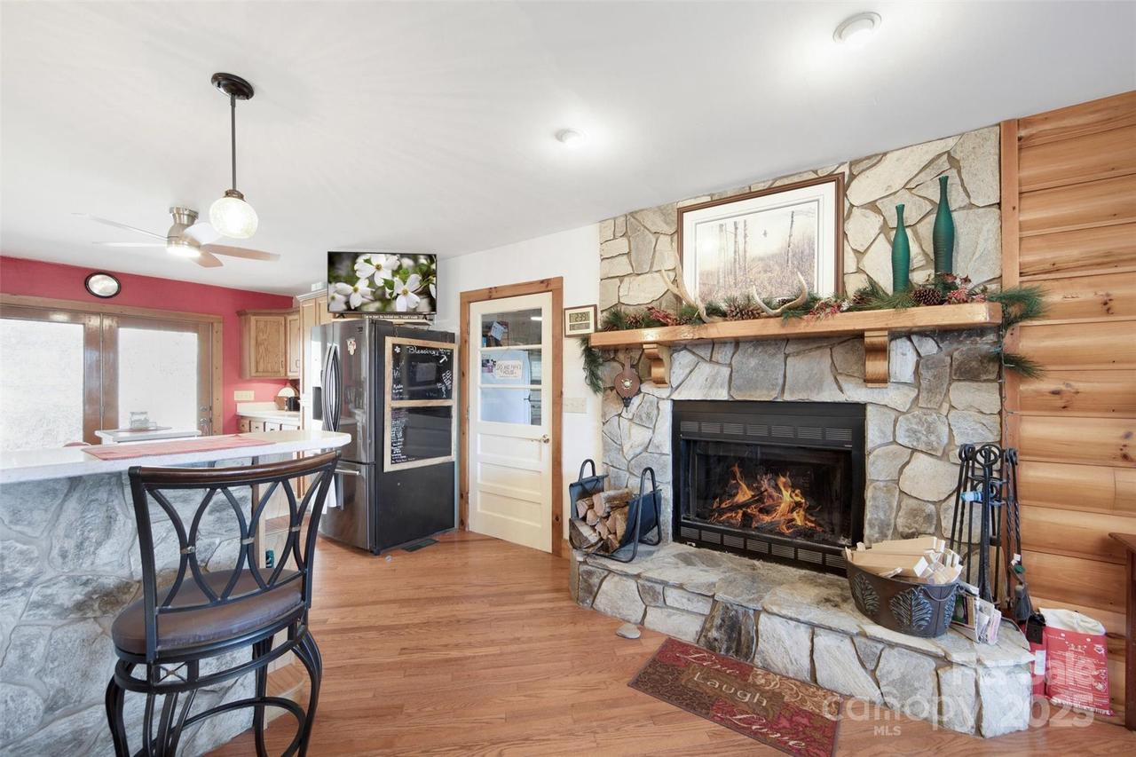 150 Sorghum Dr., Waynesville, NC 28785