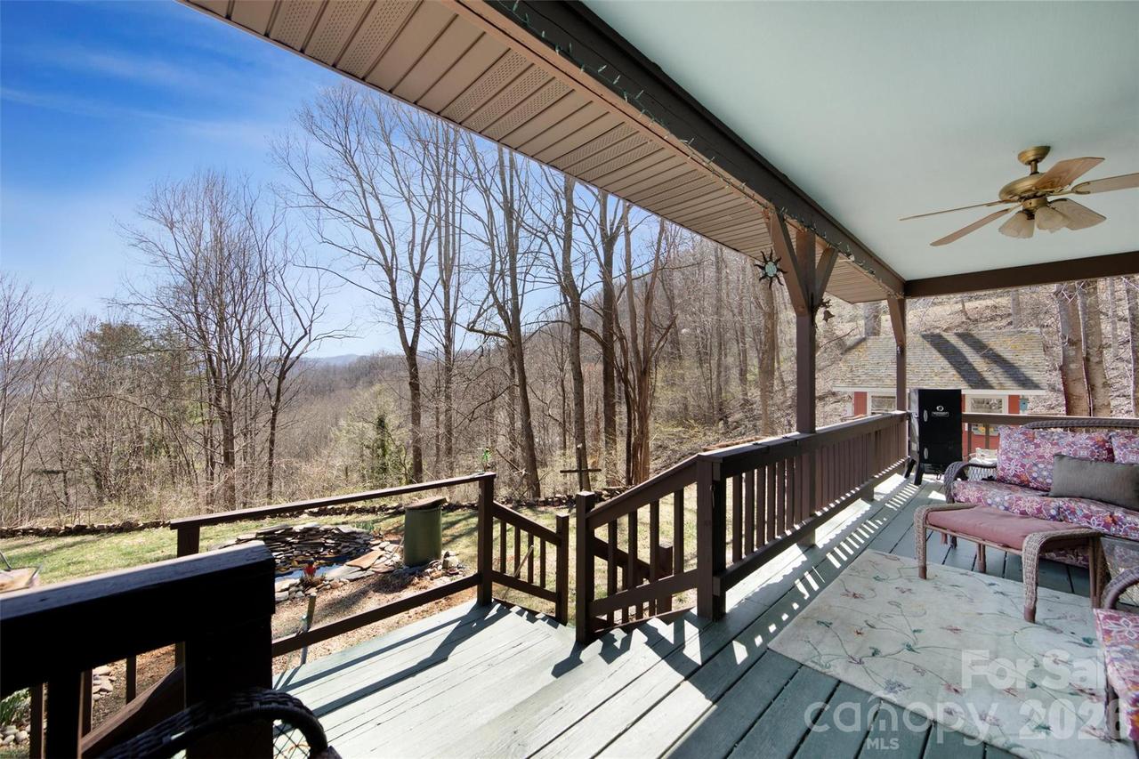 150 Sorghum Dr., Waynesville, NC 28785