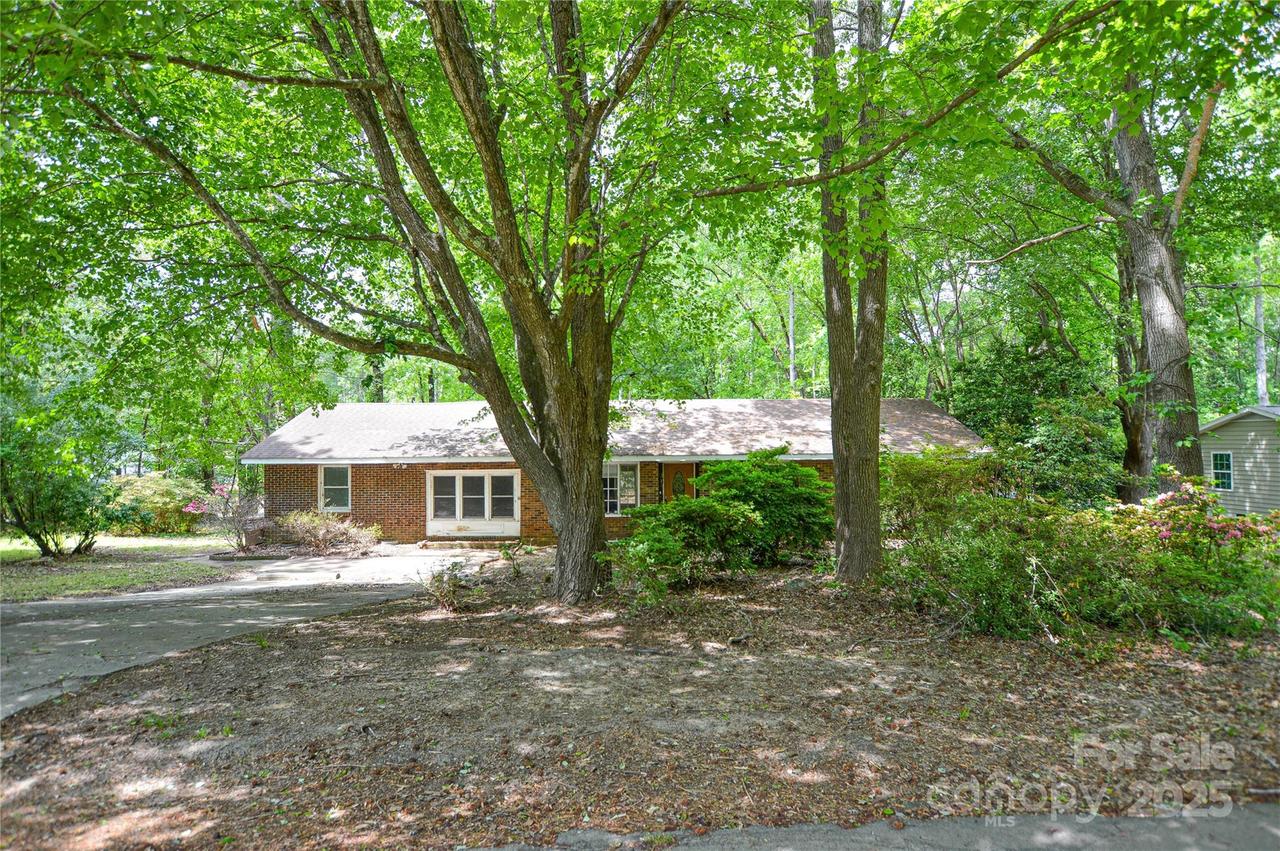 316 Anne Ave., Waxhaw, NC 28173