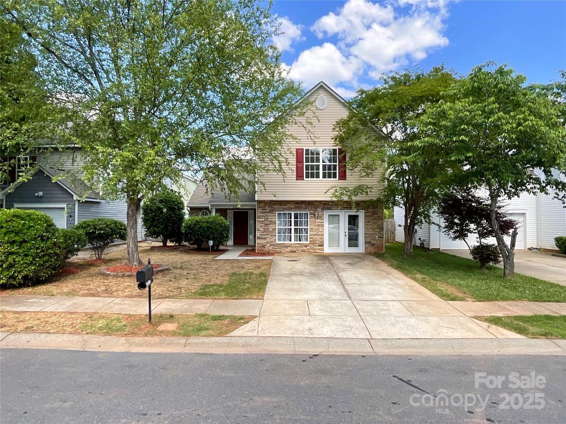 2713 Reid Meadows Dr., Charlotte, NC 28208
