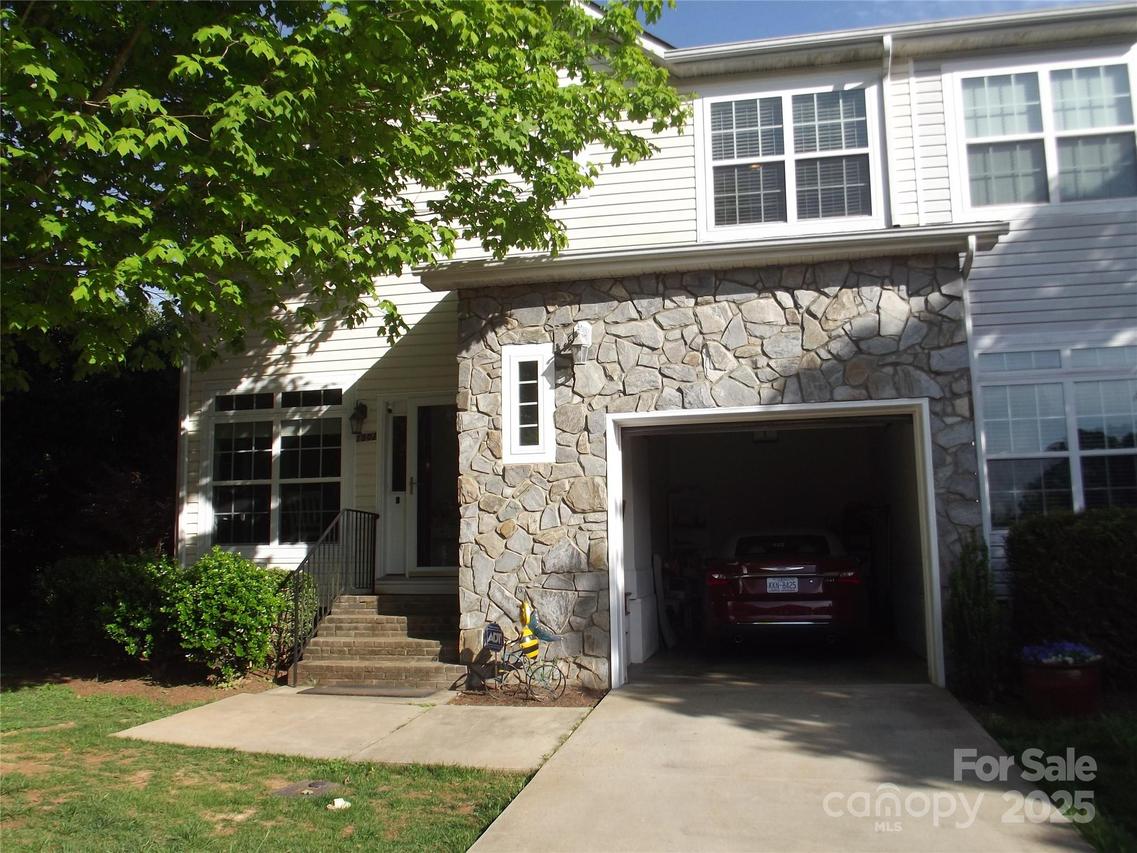 1502 Mulberry Ridge Dr. #1, Newton, NC 28658