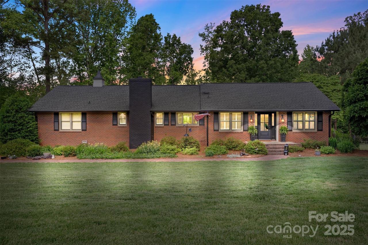 530 Bonita Dr., Landis, NC 28088