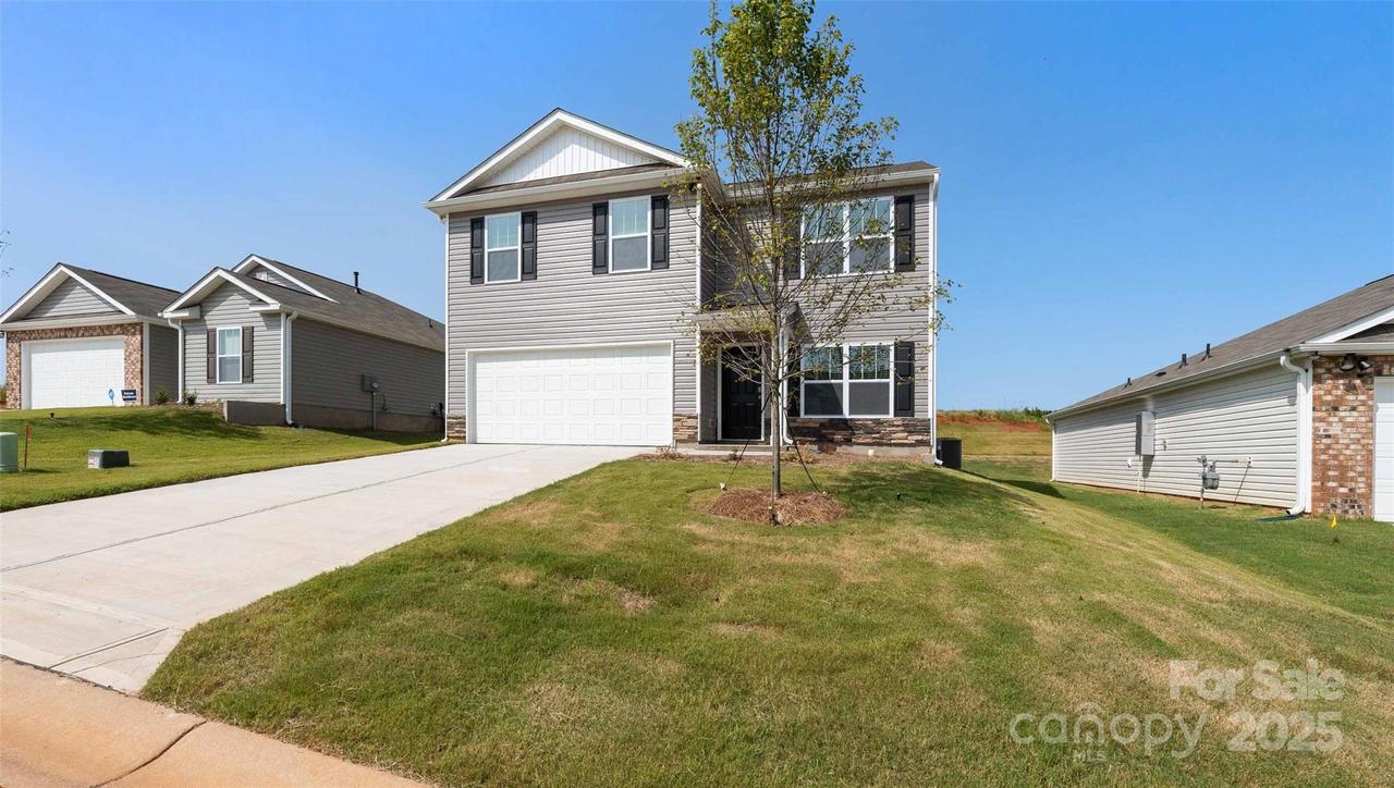 205 Callie River Ct., Clyde, NC 28721