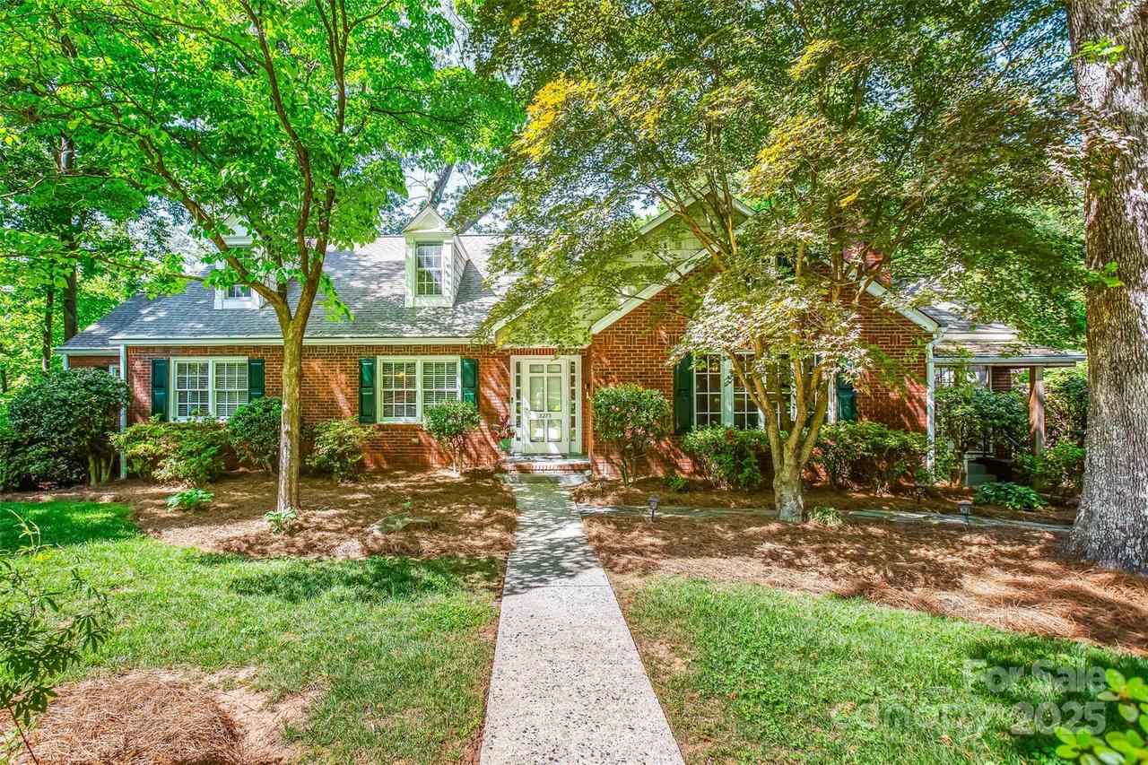 3275 Nottingham Rd., Winston Salem, NC 27104