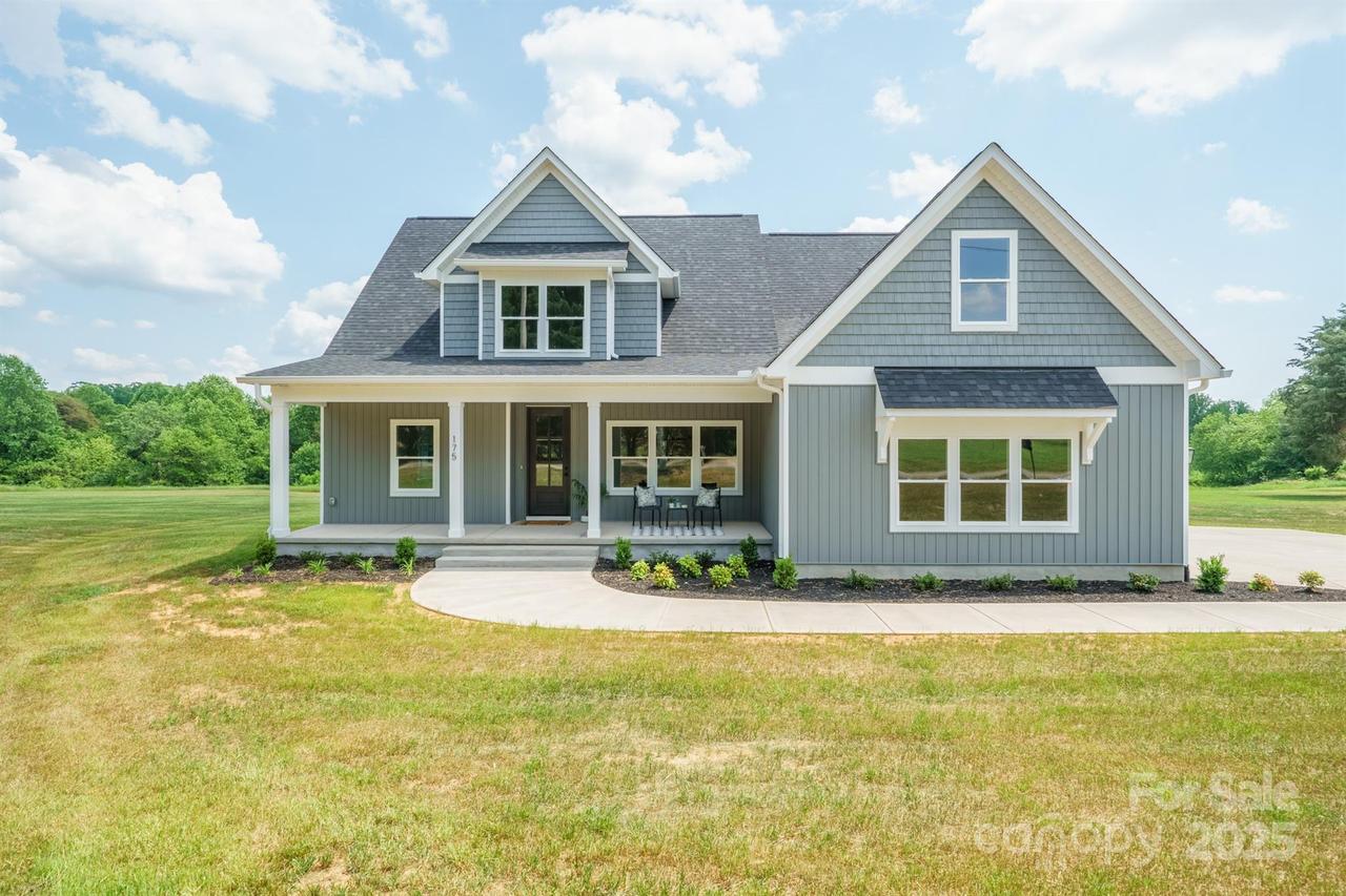 175 Lone Pine Rd., Statesville, NC 28625