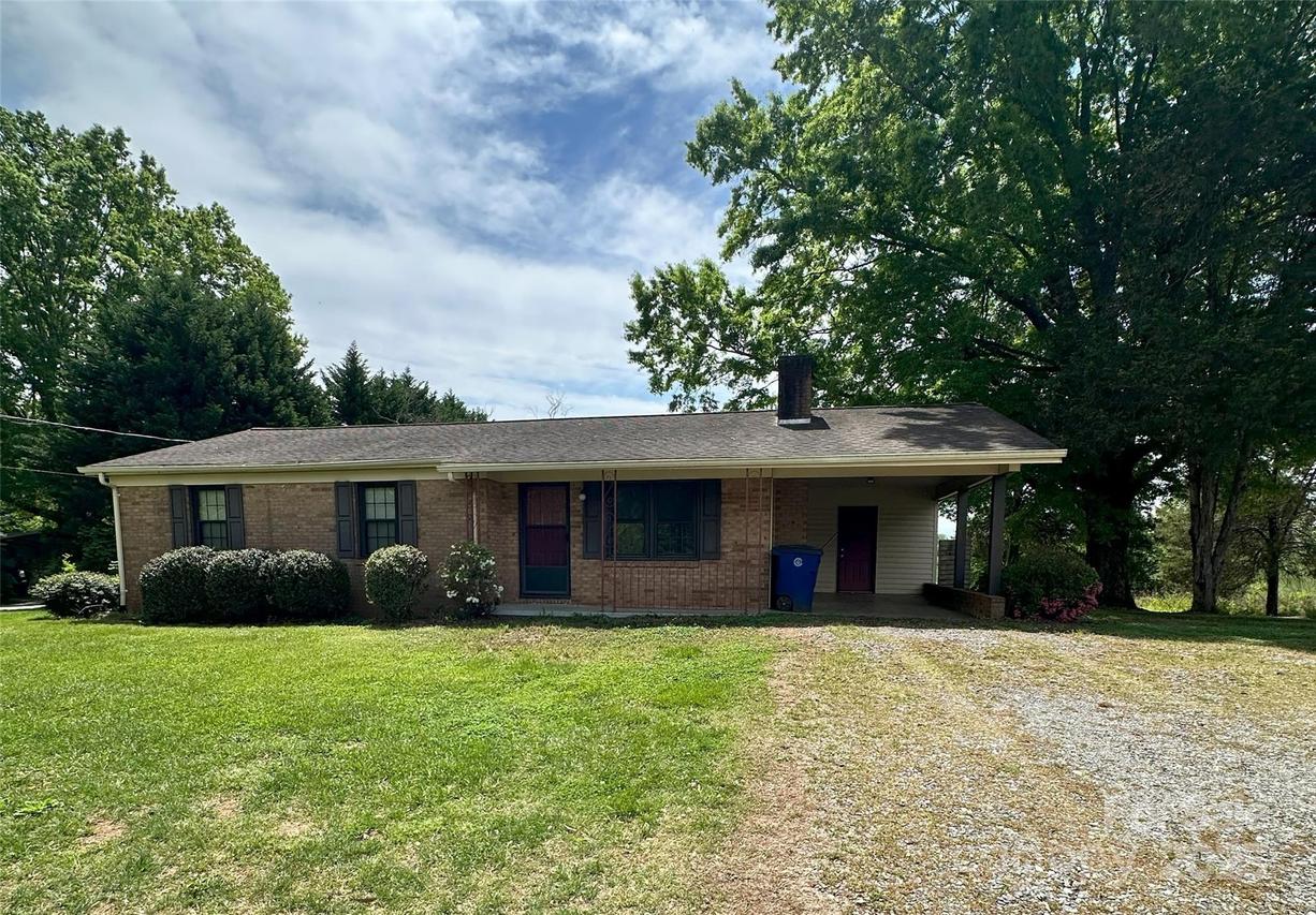 2030 Keisler Dairy Rd., Conover, NC 28613