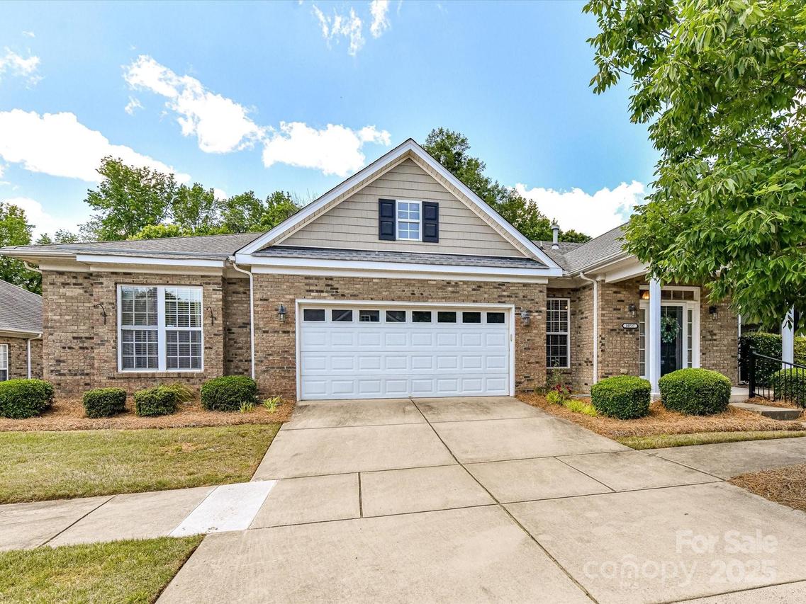 10727 Ryan Courtney Sq., Mint Hill, NC 28227