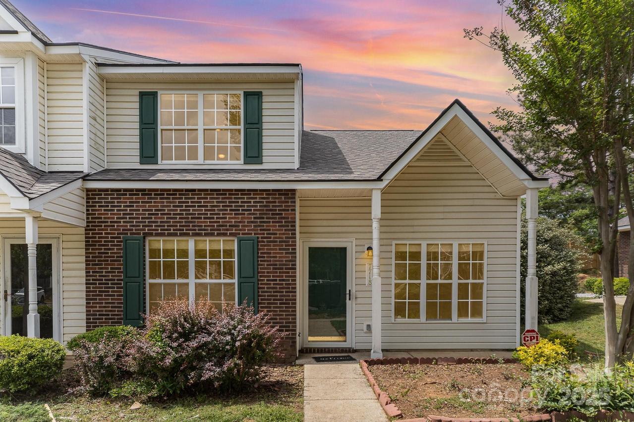 7718 Petrea Ln., Charlotte, NC 28227