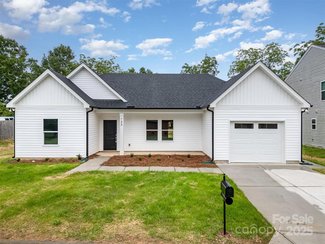 722 English St., Monroe, NC 28110