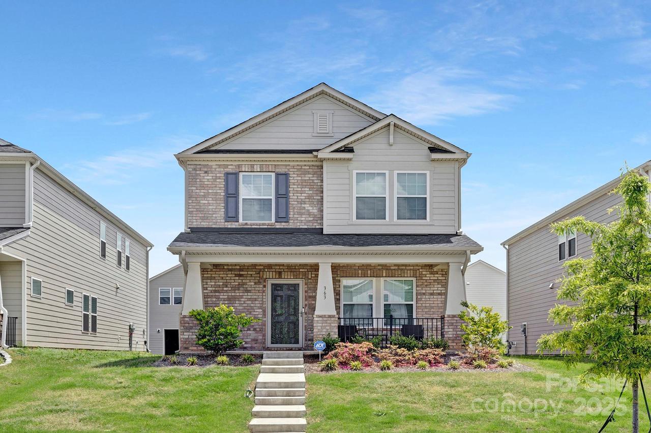 363 Cedar Knoll Cir., Pineville, NC 28134