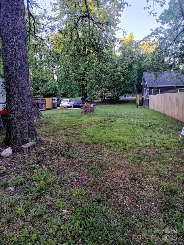 2307 Kennesaw Dr., Charlotte, NC 28216