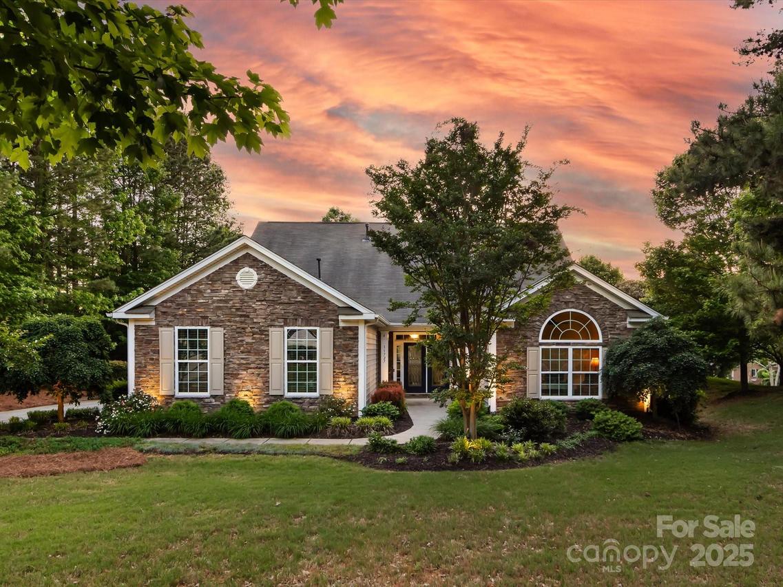 11727 Dunham Dr., Matthews, NC 28105