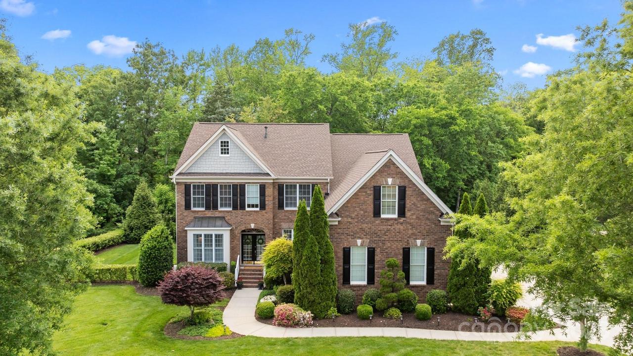 2025 Groves Edge Ln., Waxhaw, NC 28173