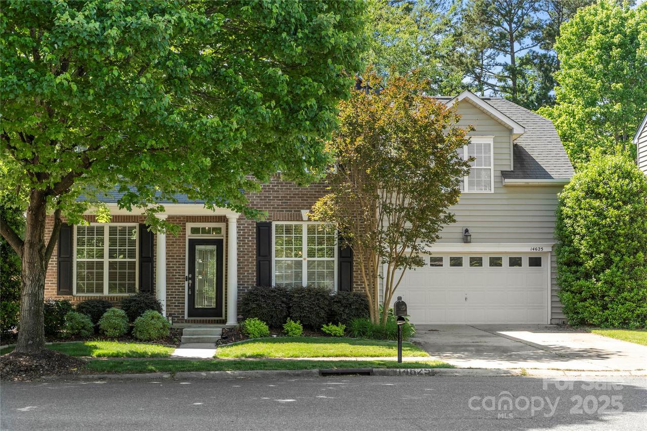14625 Lyon Hill Ln., Huntersville, NC 28078