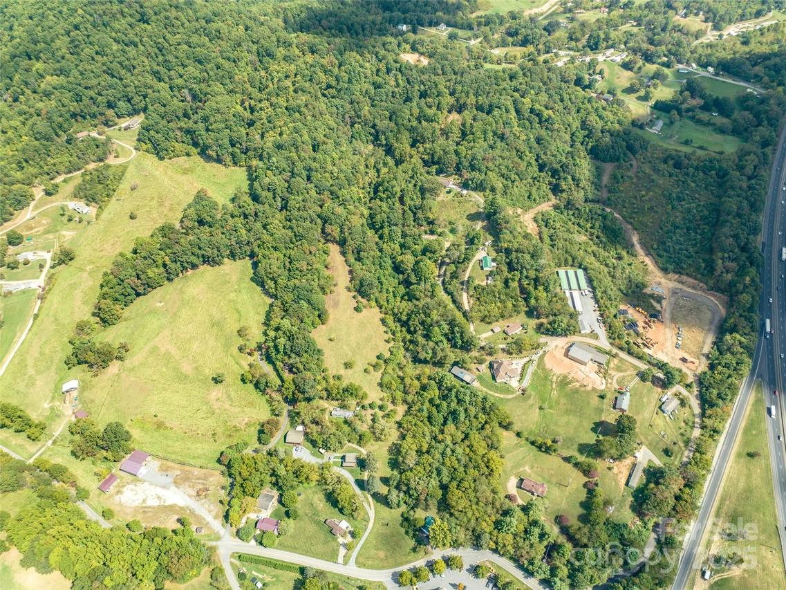 74 Buckeye Cove Rd., Canton, NC 28716