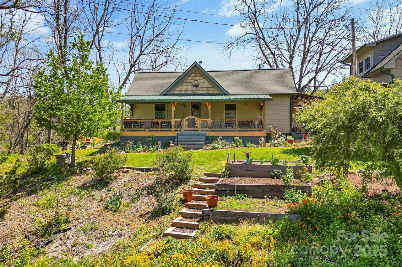101 Garrison Rd. #1 and 3, Mars Hill, NC 28754