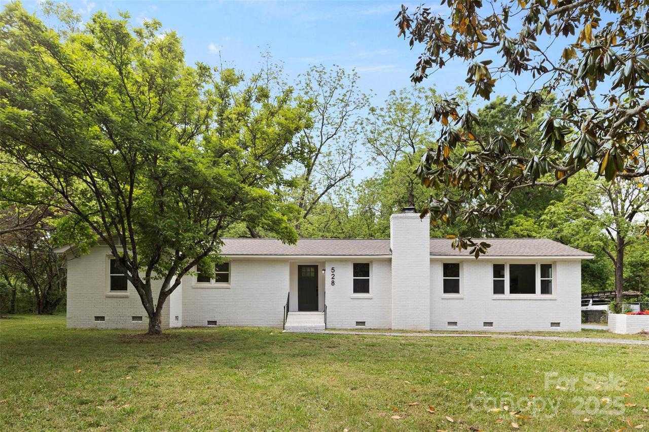 528 W Park Dr., Monroe, NC 28112