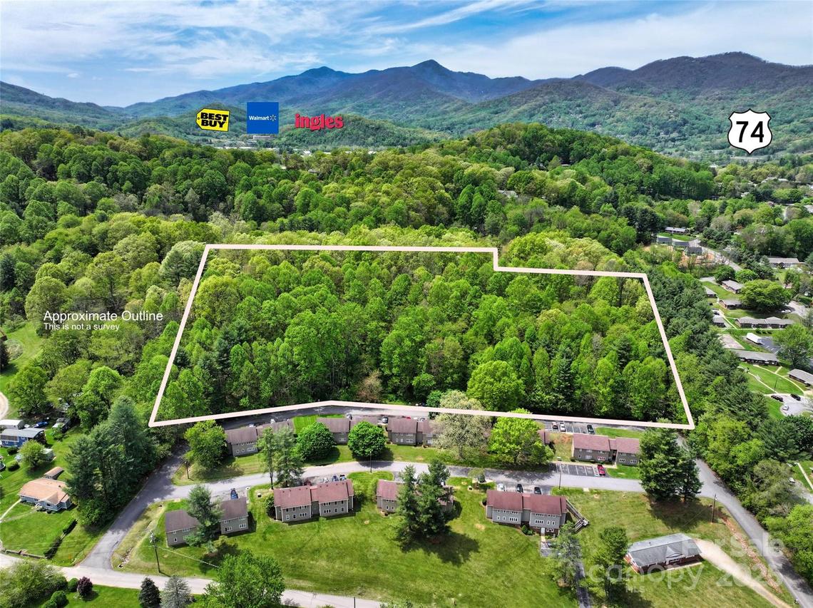 9999 Cavalier Dr., Waynesville, NC 28786