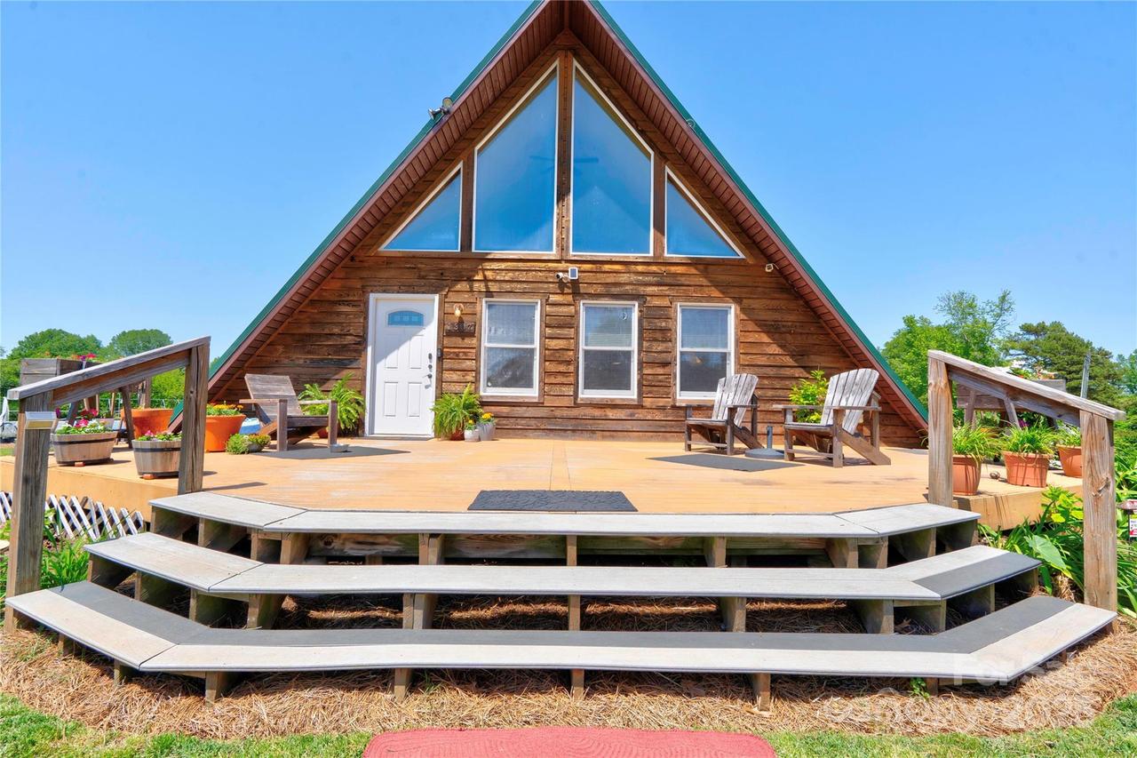1307 Tiffany Ln., Shelby, NC 28152