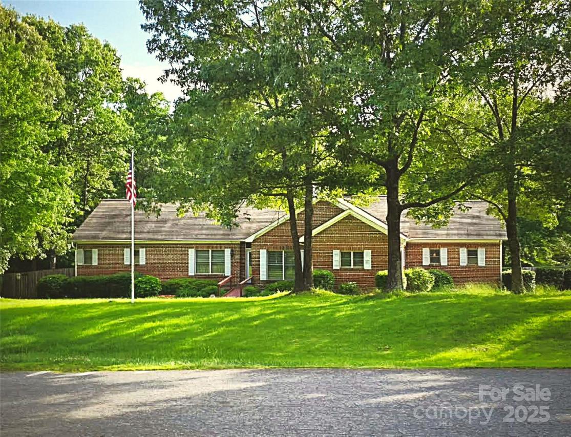 1760 Jacobs Way #3&4, Sherrills Ford, NC 28673