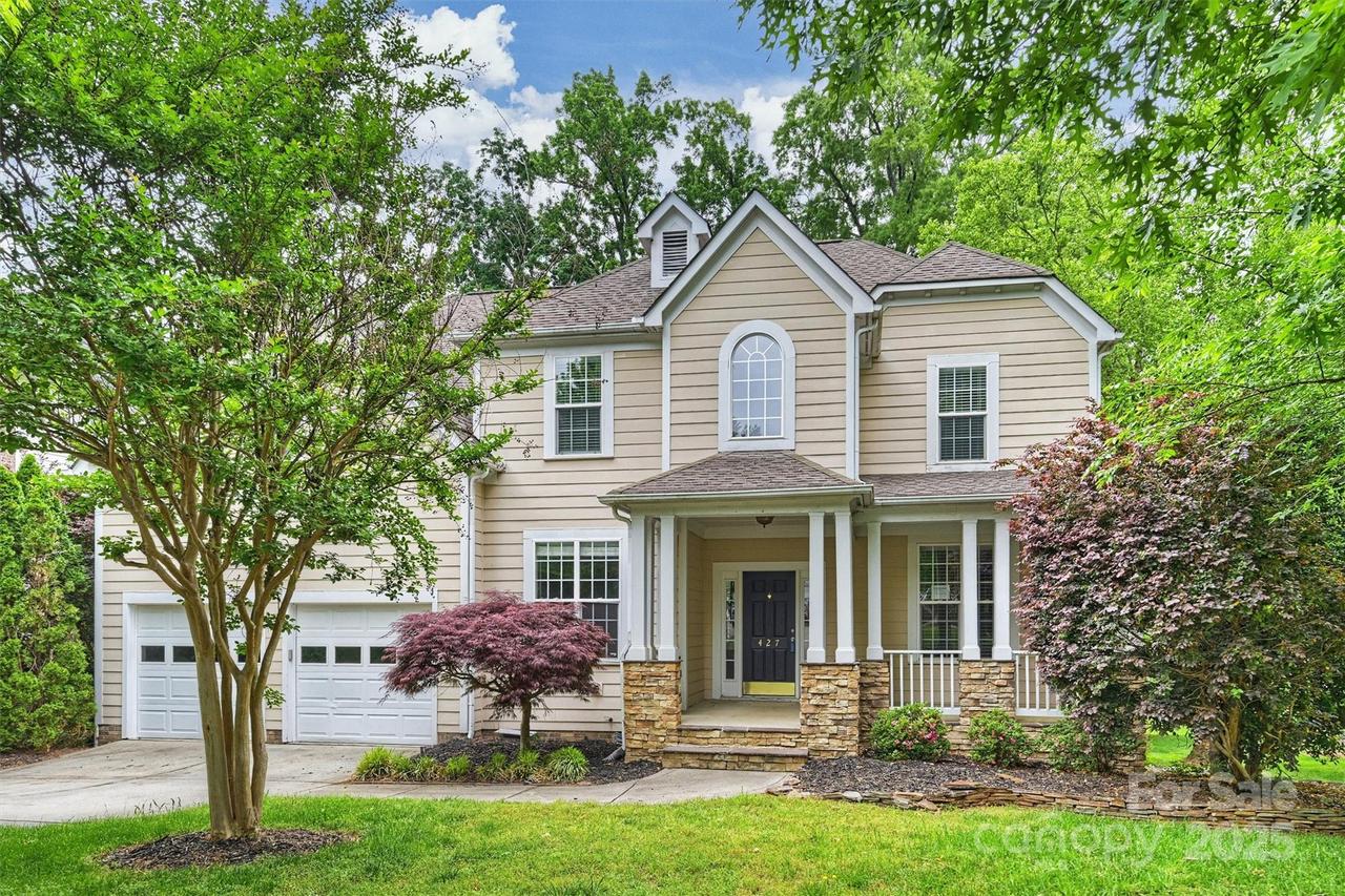427 Pinnacle Ln., Huntersville, NC 28078