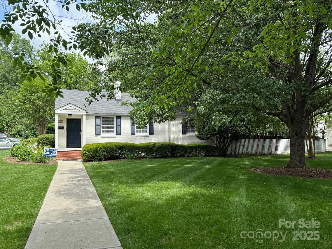 946 Sedgefield Rd., Charlotte, NC 28209