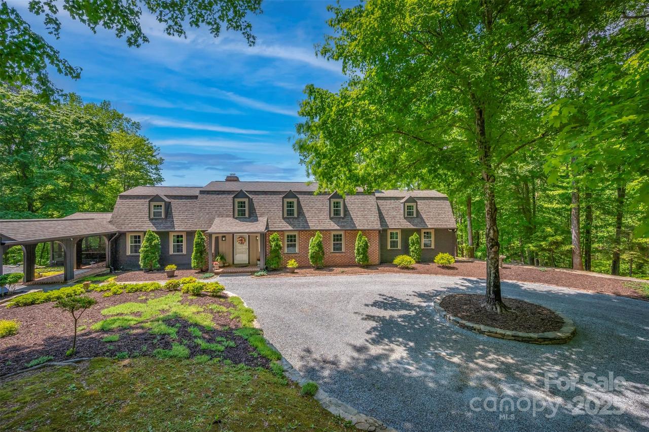 354 Jasmine Ln., Tryon, NC 28782