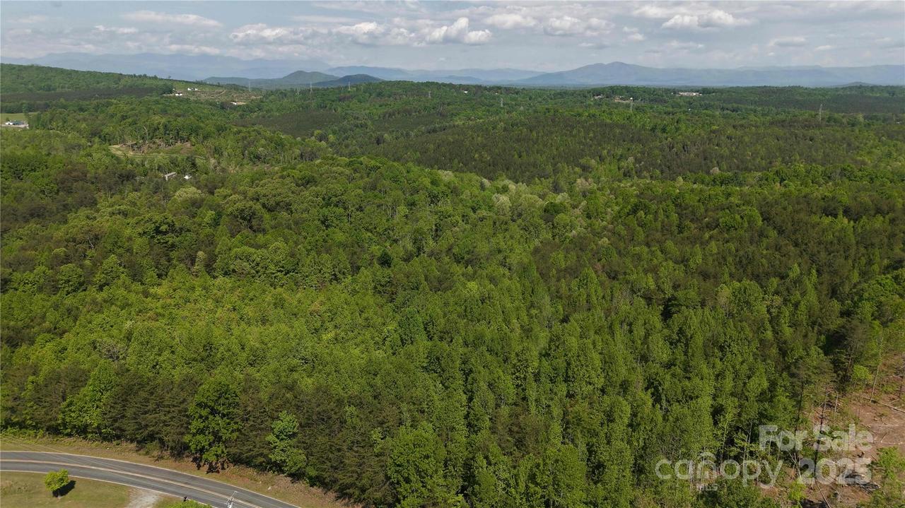 567 Drucilla Church Rd., Nebo, NC 28761