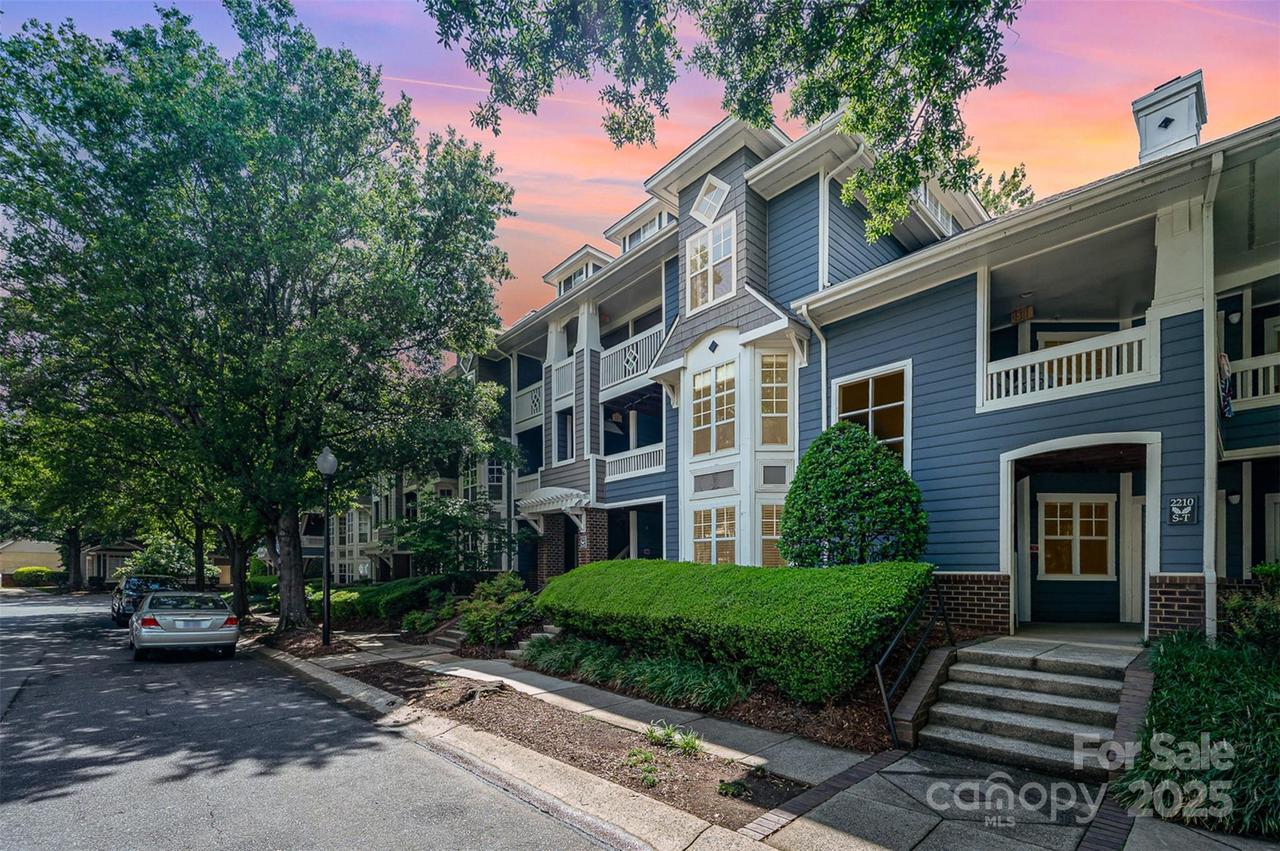 2210 Sumner Green Ave. #O, Charlotte, NC 28203