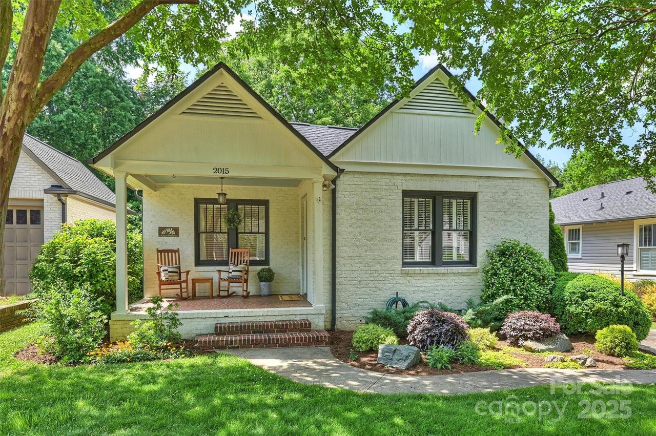2015 Club Rd., Charlotte, NC 28205