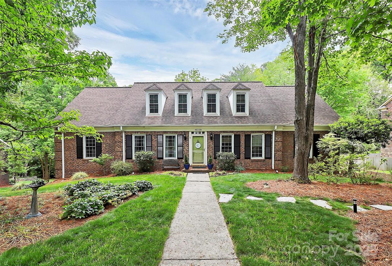 10209 Thomas Payne Cir., Charlotte, NC 28277