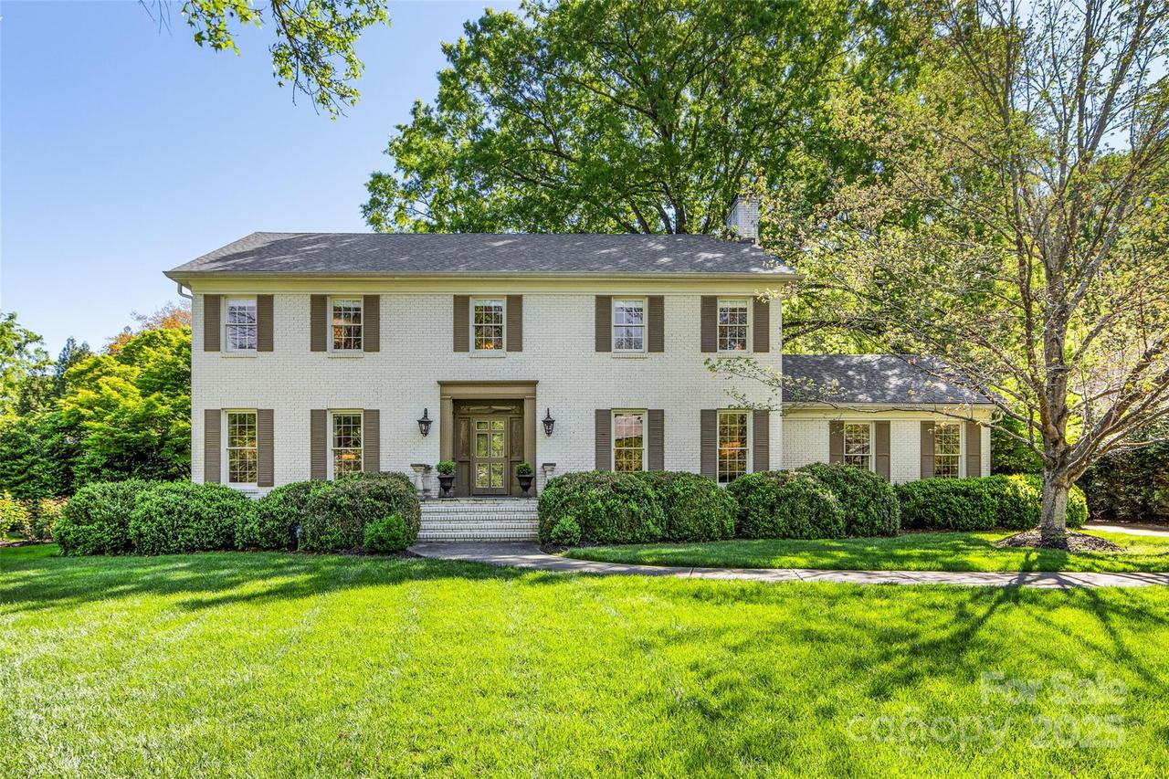 2501 Richardson Dr., Charlotte, NC 28211