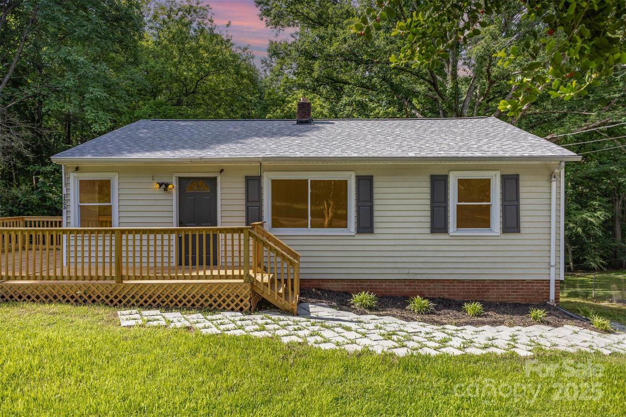 2603 Mary Ave., Gastonia, NC 28052