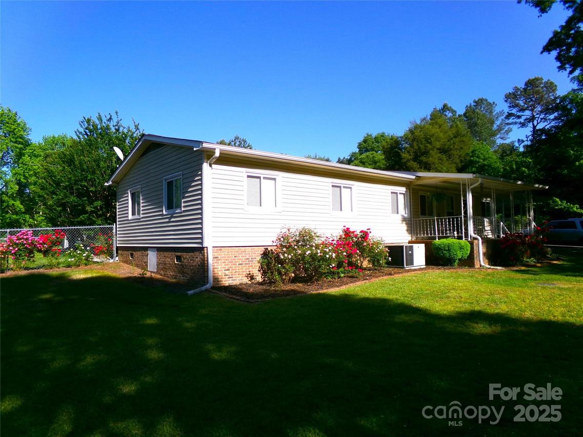 44716 Gold Branch Rd., Richfield, NC 28137