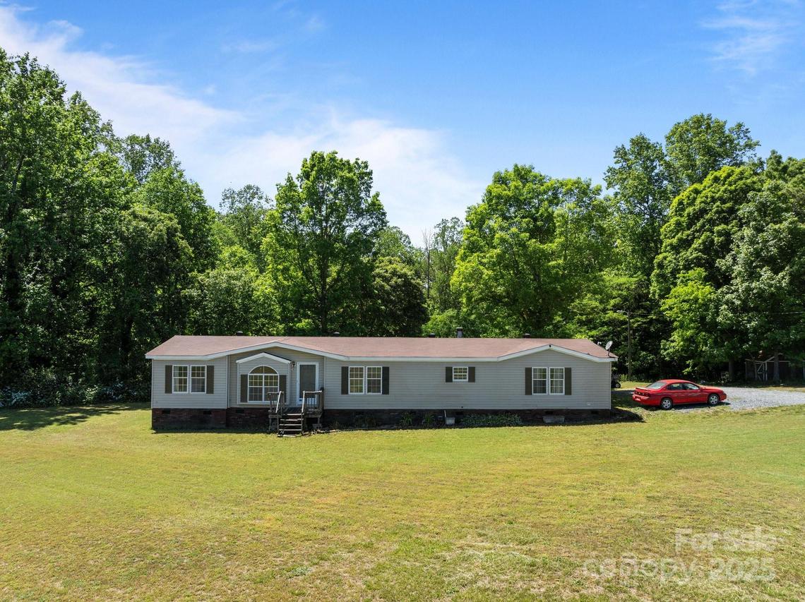 145 Mccreek Dr., China Grove, NC 28023