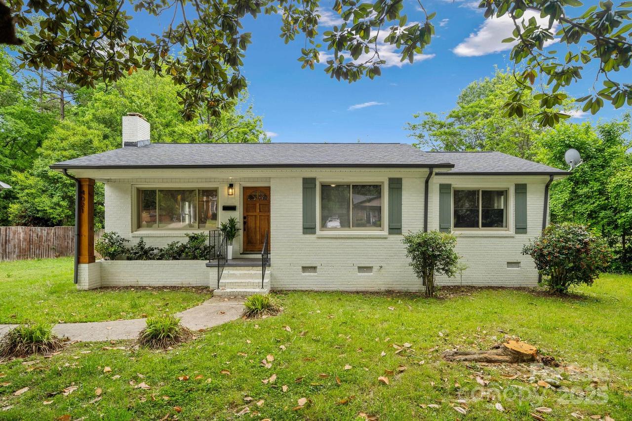 4021 Paisley Pl., Charlotte, NC 28208