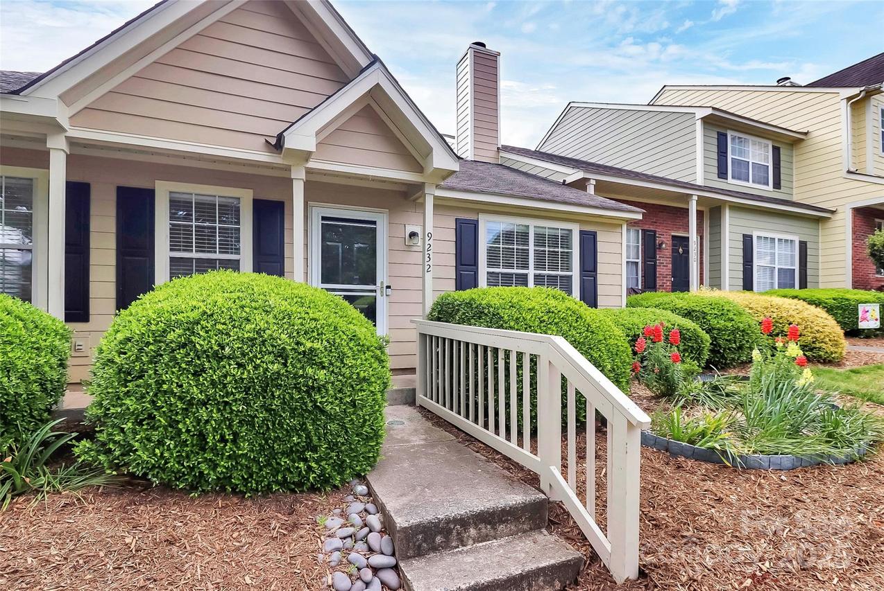 9232 Four Mile Creek Rd., Charlotte, NC 28277
