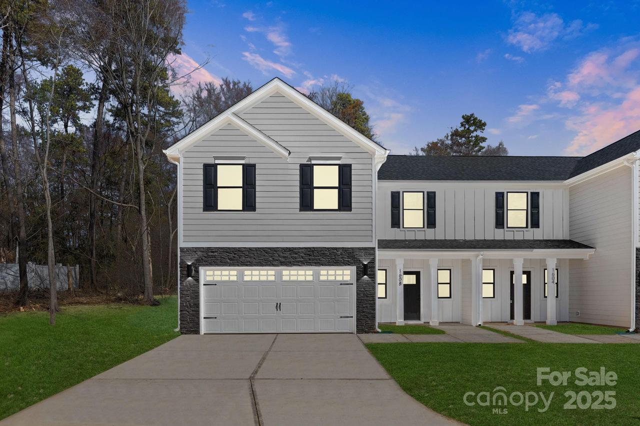 1604 Breezewood Dr., Charlotte, NC 28262