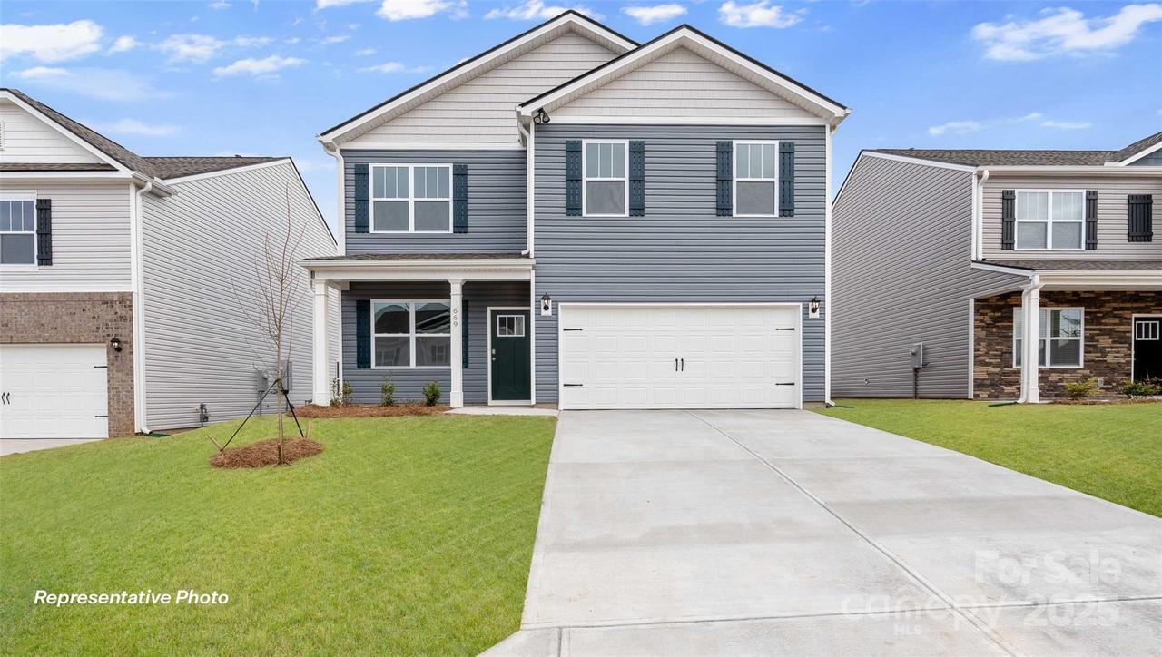 134 Rustling Waters Dr., Mooresville, NC 28117
