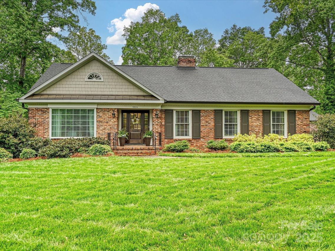 5624 Warewhip Ln., Charlotte, NC 28210