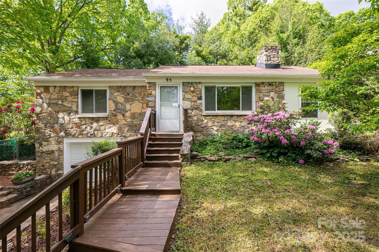 95 Beverly Rd., Asheville, NC 28805
