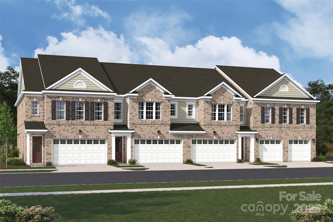 12037 Lavinia Ln., Charlotte, NC 28277