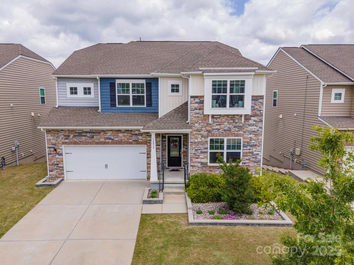 16038 Harbor Hill Dr., Charlotte, NC 28273